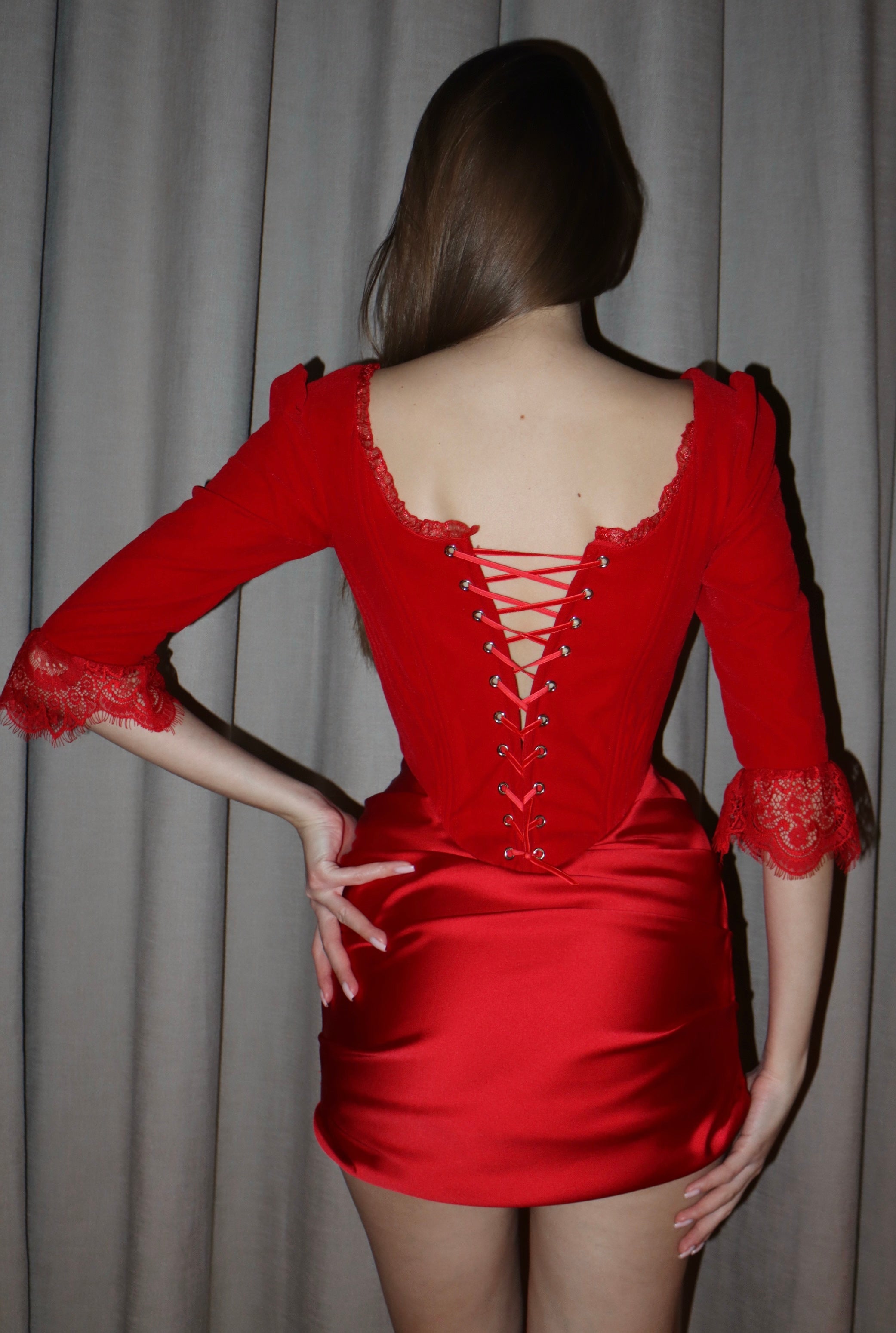MATILDA ROUGE VELVET SET
